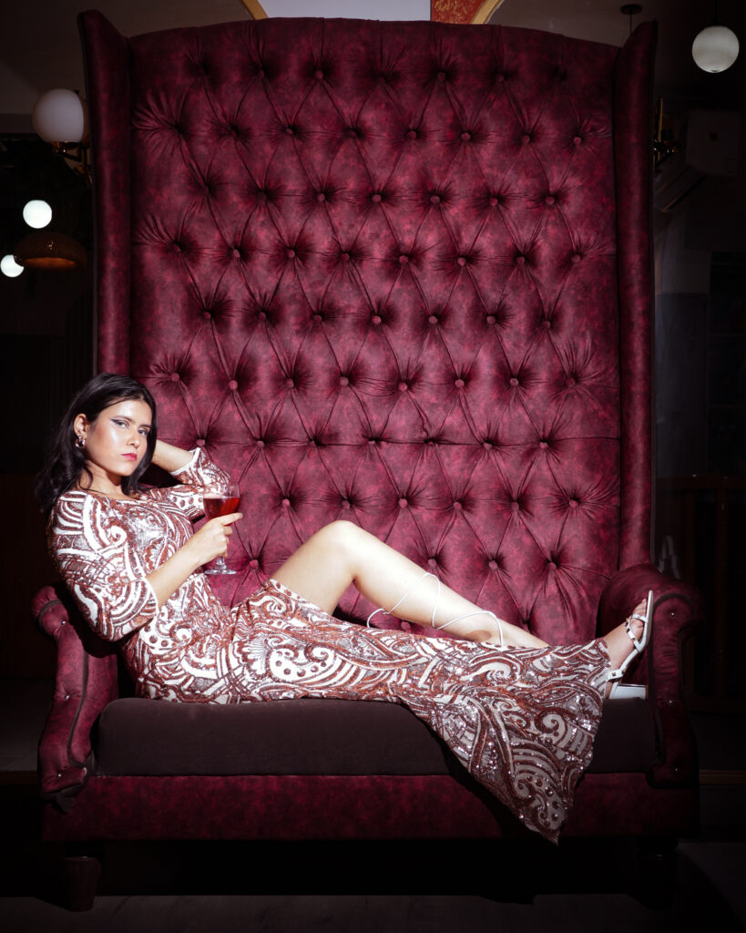 20250319232443859 819x1024