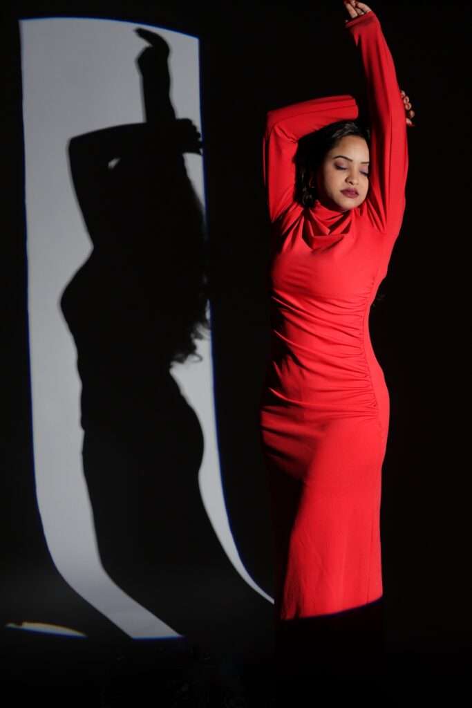 20250429121848947 683x1024