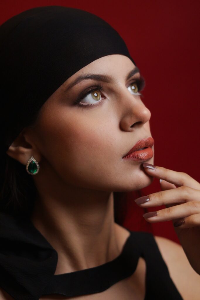 20250708113926550 683x1024