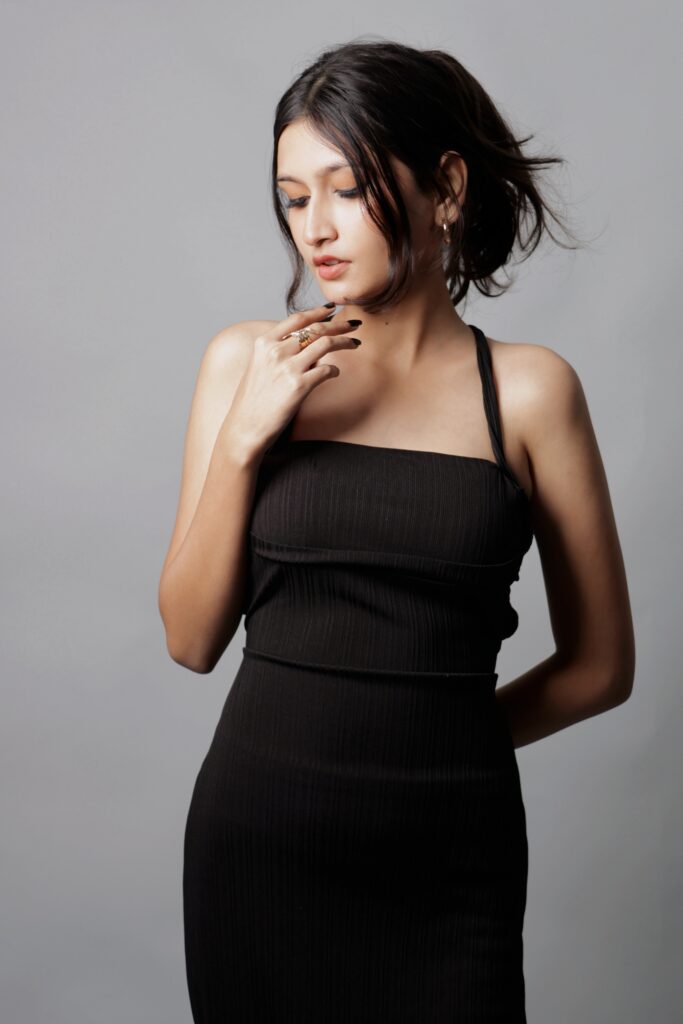 20251130131054113 683x1024