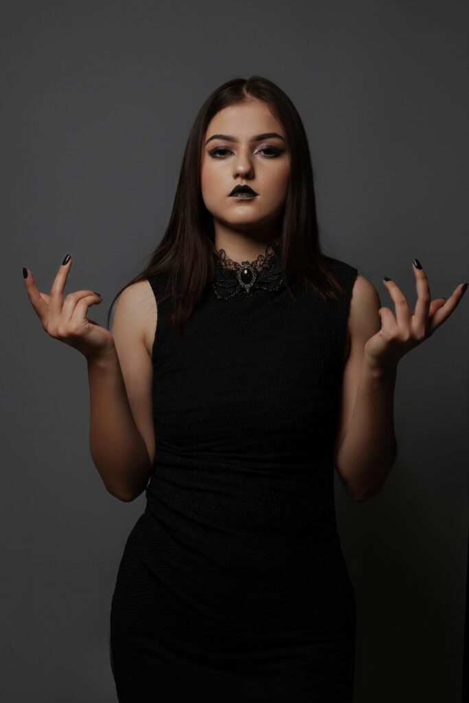 Imgonline Com Ua ResizeMPX4LI5rIIwtovR2 683x1024